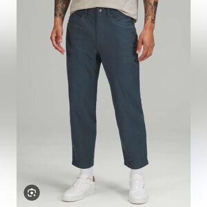 Lululemon ABC Relaxed-Fit Cropped Pant